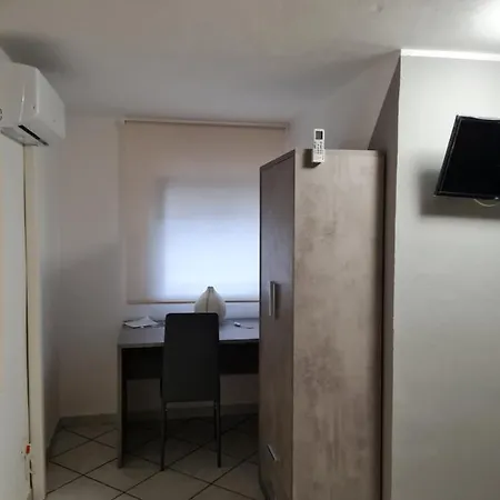 Landlady Airport Orio Bergamo Ida Πανσιόν Orio al Serio