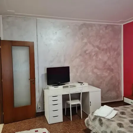 Πανσιόν Landlady Airport Orio Bergamo Ida