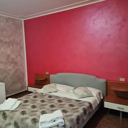 Landlady Airport Orio Bergamo Ida Pensión Orio al Serio